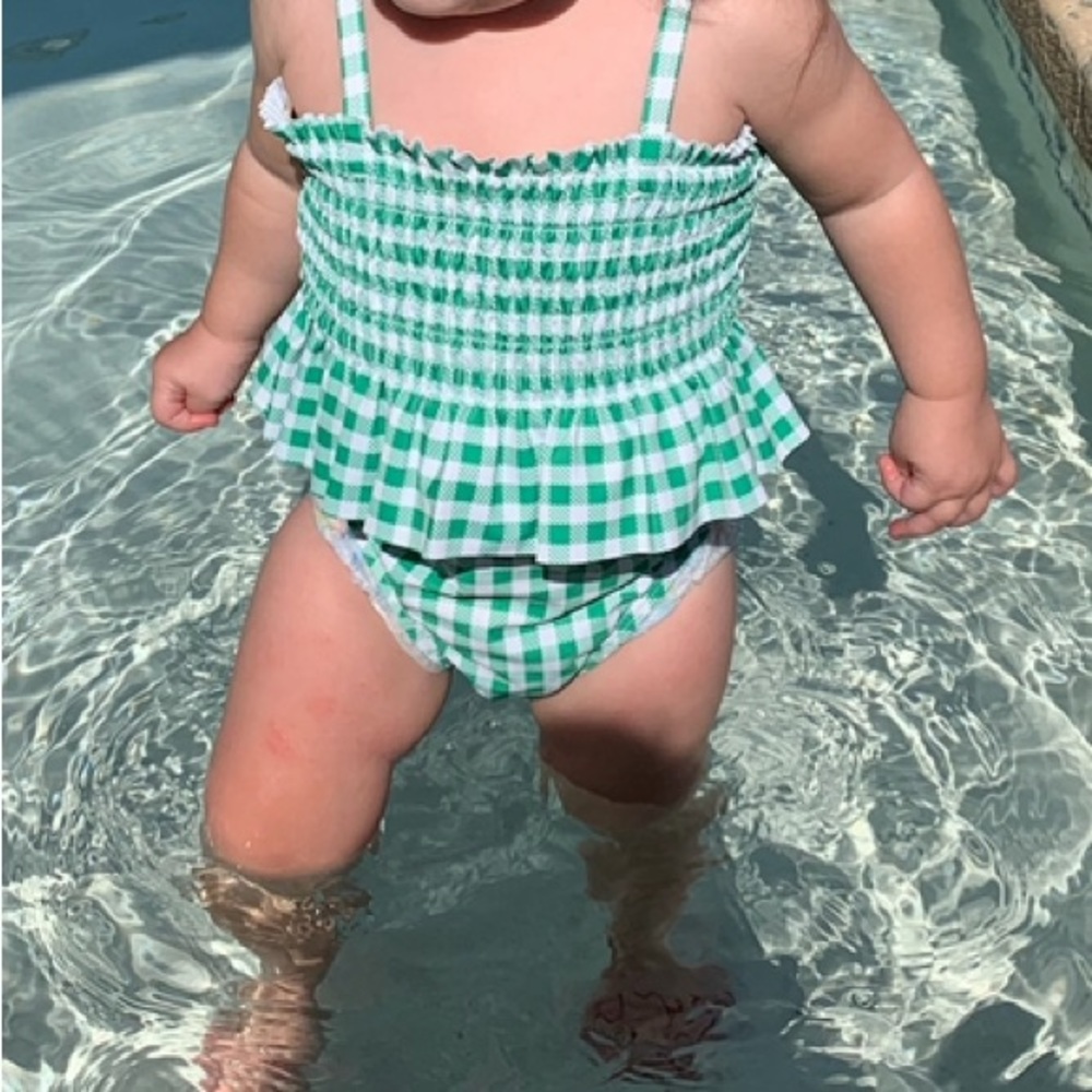 Old Navy one piece swimsuit